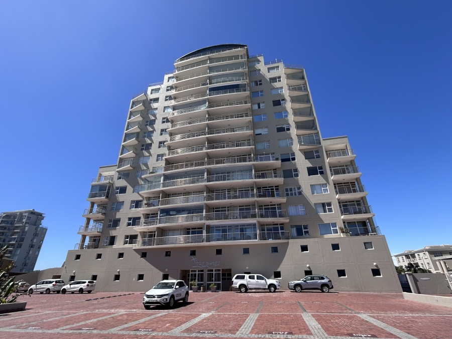 To Let 3 Bedroom Property for Rent in Beachfront Western Cape